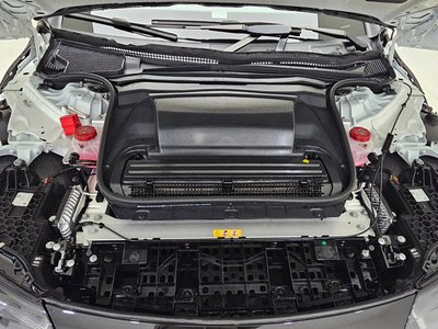 MERCEDES-BENZ EQE - 7