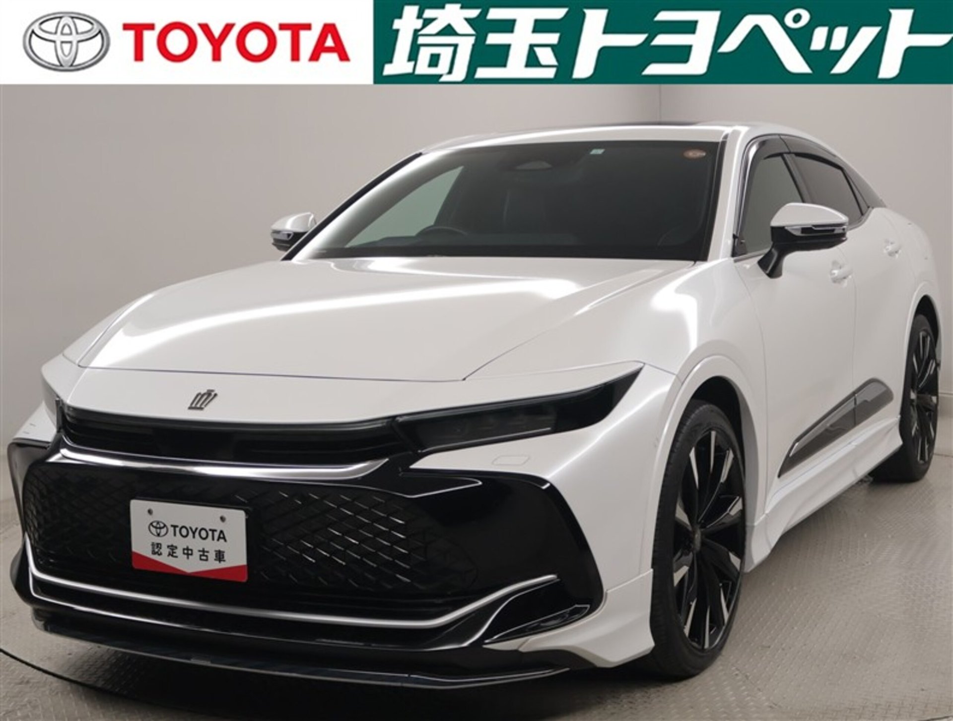 TOYOTA CROWN CROSSOVER - View 1