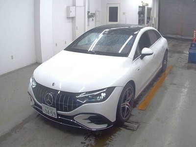 MERCEDES-BENZ EQE - 4