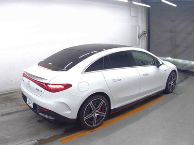 MERCEDES-BENZ EQE - 5