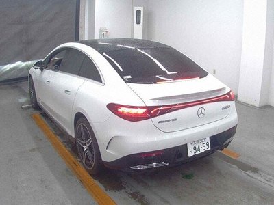 MERCEDES-BENZ EQE - 2