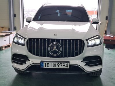 MERCEDES-BENZ GLS - 1