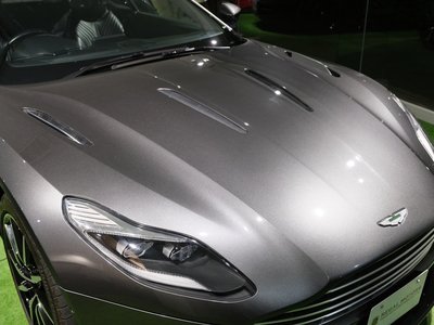 2017 Aston Martin DB11 photo 42