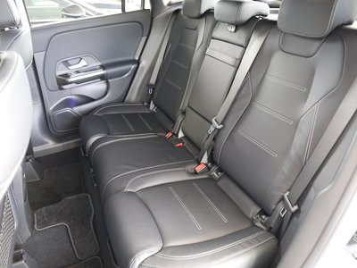 2025 Mercedes-BENZ GLA 缩略图 15