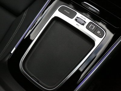 2025 Mercedes-BENZ GLA 缩略图 29