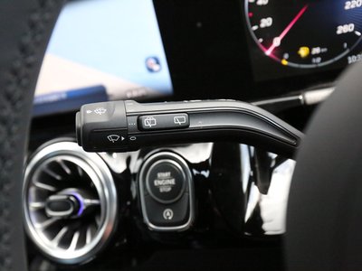 2025 Mercedes-BENZ GLA 缩略图 34