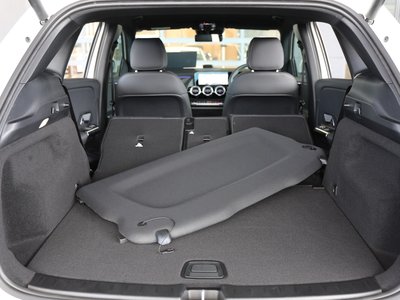 2025 Mercedes-BENZ GLA 缩略图 42