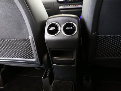 2025 Mercedes-BENZ GLA 缩略图 40