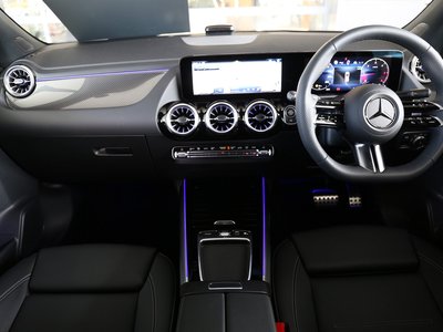 2025 Mercedes-BENZ GLA 照片 10