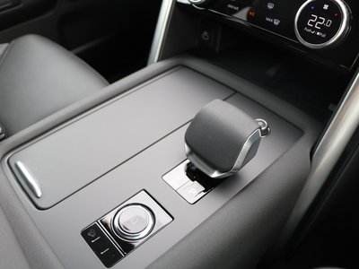 صورة مصغرة 125 لـ 2025 LAND Rover DISCOVERY