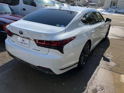LEXUS LS - 6
