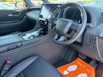 TOYOTA ALPHARD - 10