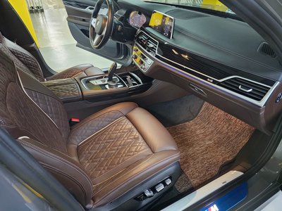 BMW 7 SERIES - 10