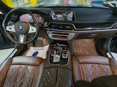 BMW 7 SERIES - 4