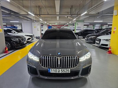 BMW 7 SERIES - 1