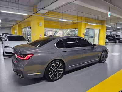 BMW 7 SERIES - 6