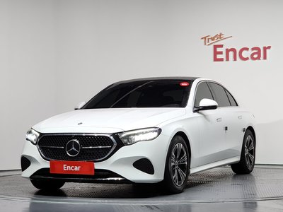 MERCEDES-BENZ E-CLASS - 1