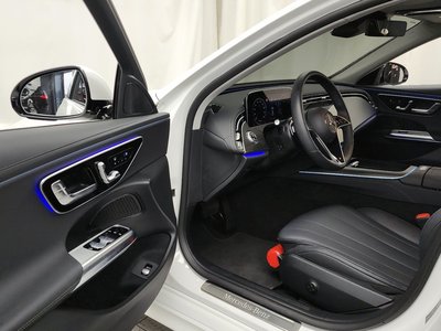 MERCEDES-BENZ E-CLASS - 10