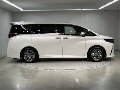 صورة 4 لـ 2023 Toyota ALPHARD