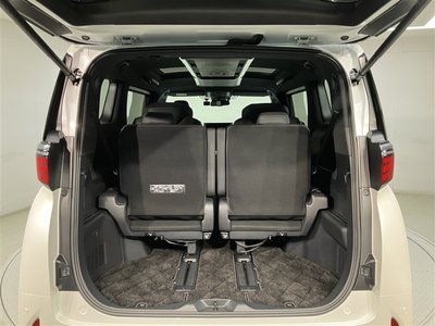 صورة مصغرة 29 لـ 2023 Toyota ALPHARD