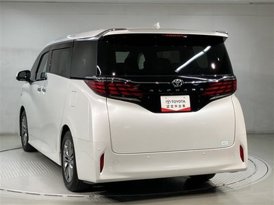 صورة 5 لـ 2023 Toyota ALPHARD