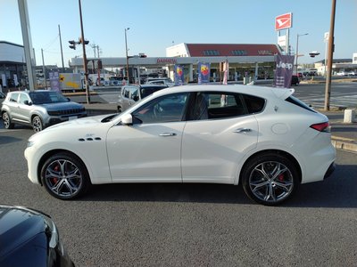 MASERATI LEVANTE - 5