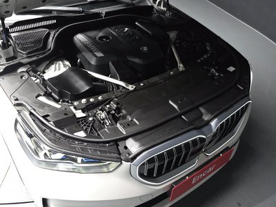 صورة 7 لـ 2023 BMW 5 SERIES