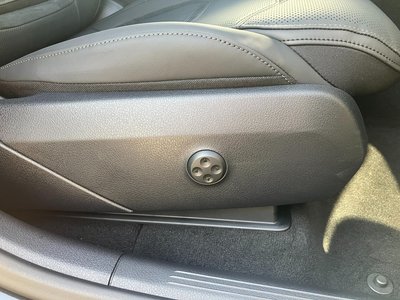 MERCEDES-BENZ GLC AMG - 6