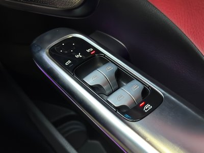 2023 Mercedes-BENZ C-CLASS AMG — миниатюра 32