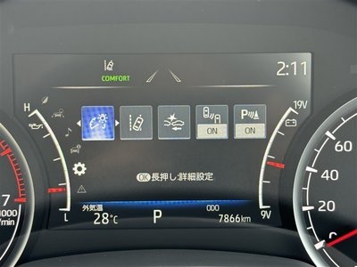 2021 Toyota LAND CRUISER 300 — миниатюра 14
