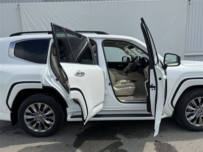 2021 Toyota LAND CRUISER 300 — миниатюра 31