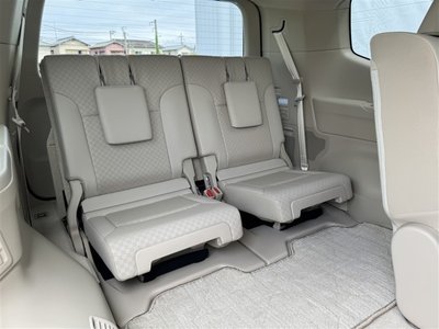 2021 Toyota LAND CRUISER 300 — миниатюра 28