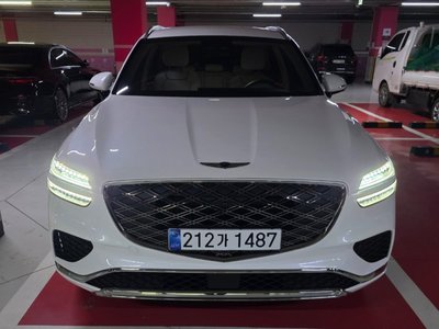 2025 Genesis GV70 photo 1