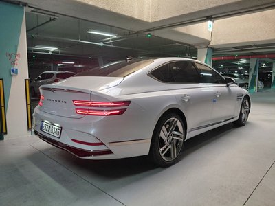 2026 Genesis G80 (RG3) — фото 3