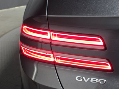 GENESIS GV80 - 10