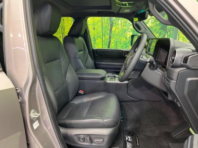 TOYOTA LAND CRUISER 250 - 8