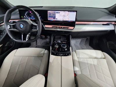 2025 BMW 5 SERIES — фото 5