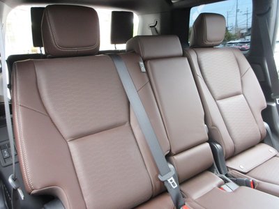 صورة 10 لـ 2024 Toyota LAND CRUISER 250