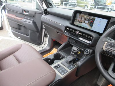 صورة 2 لـ 2024 Toyota LAND CRUISER 250