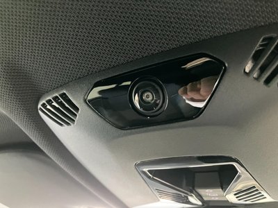2025 BMW IX2 缩略图 46