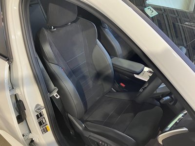 2025 BMW IX2 缩略图 26