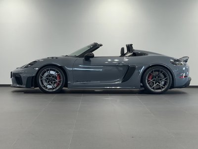 2025 Porsche 718 SPYDER 照片 2