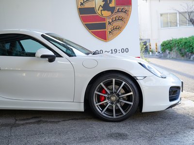 PORSCHE CAYMAN - 8