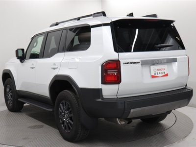TOYOTA LAND CRUISER 250 - 3