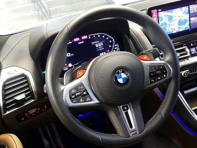 2025 BMW M8 缩略图 12