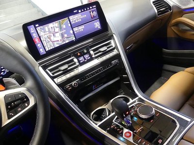 2025 BMW M8 缩略图 14