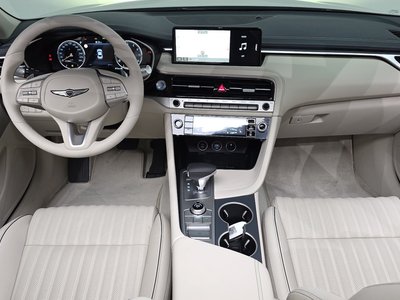 2025 Genesis THE NEW G70 photo 5