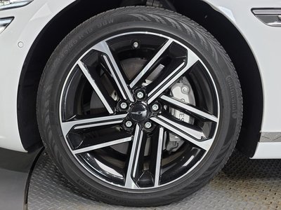 صورة 6 لـ 2025 Genesis G80 (RG3)