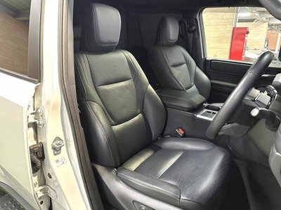 TOYOTA LAND CRUISER 250 - 9