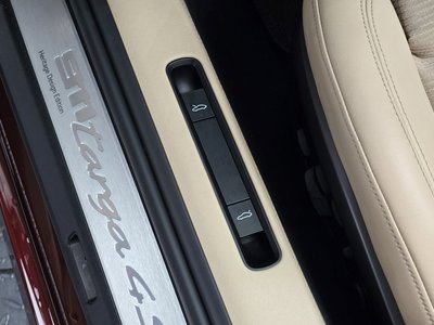 2021 Porsche 911 — миниатюра 29